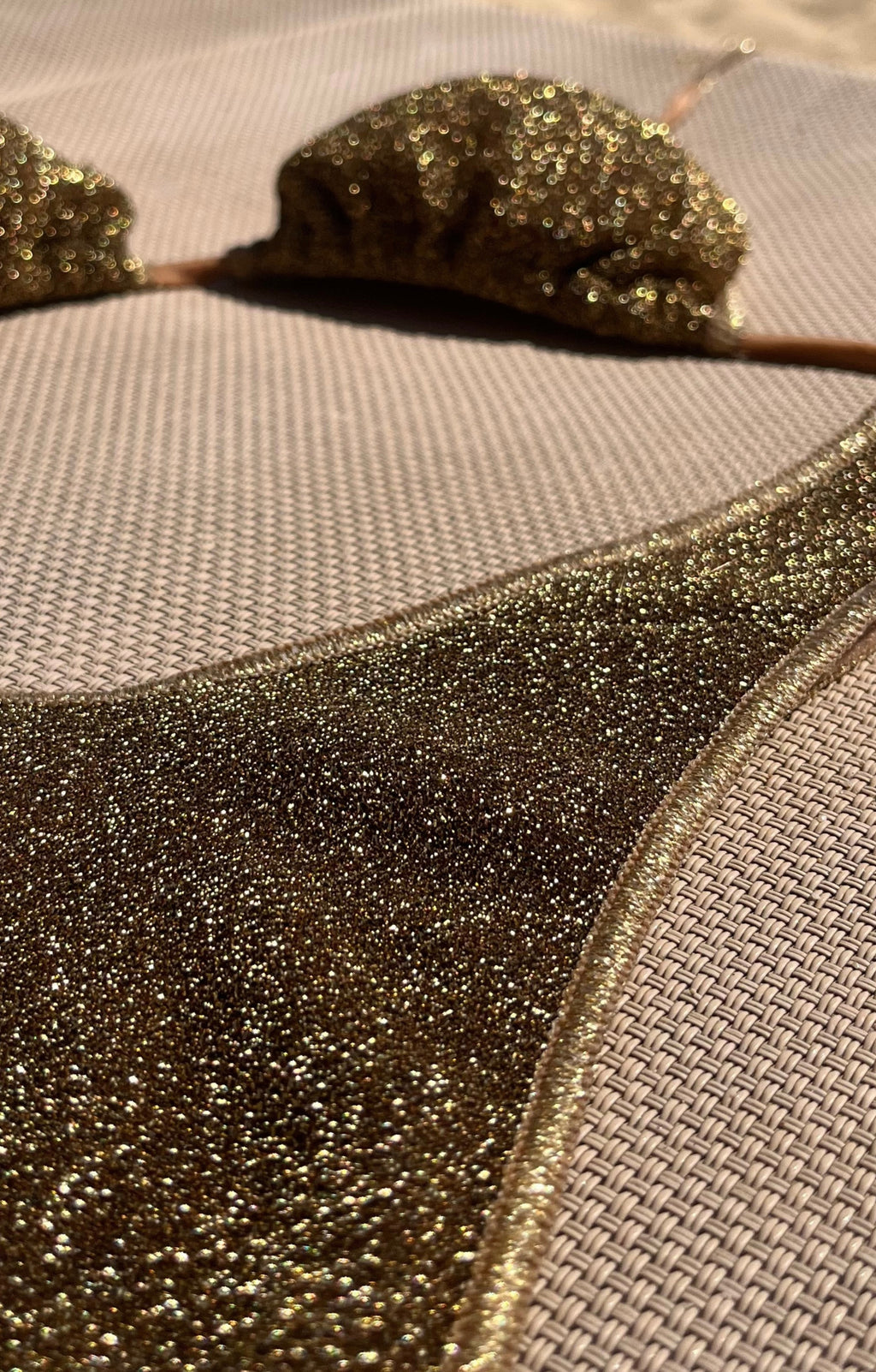 Triangle - gold
