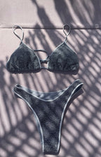 Triangle - dark silver